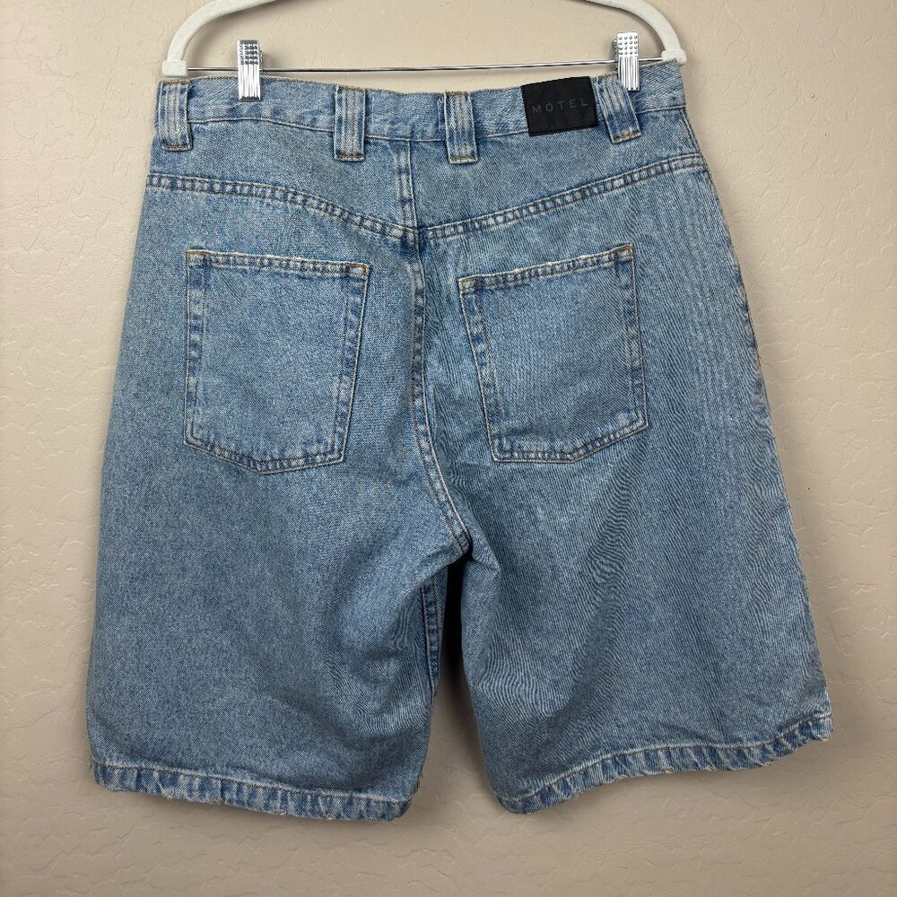 EUC - Motel -  Low Rise Skater Shorts in‎ 80's - Picture 4 of 6
